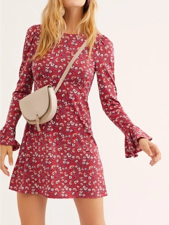 Free People Dresses & Skirts - FREE PEOPLE - Say Hello Mini Dress Size Small
